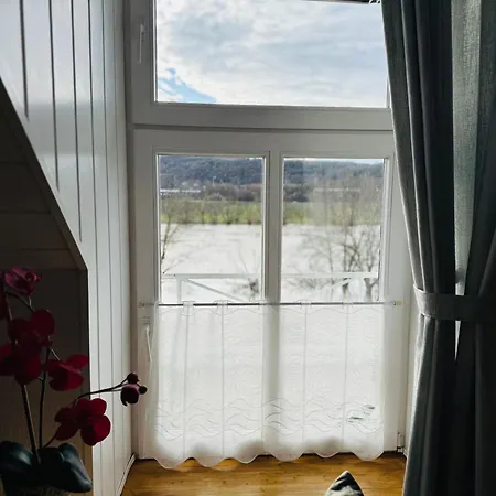 Apartment Historisches Winzerhaus Mit Moselblick