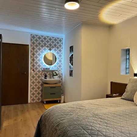 Lägenhet Historisches Winzerhaus Mit Moselblick